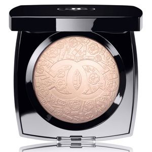 CHANEL limited edition Poudre Signée de Chanel